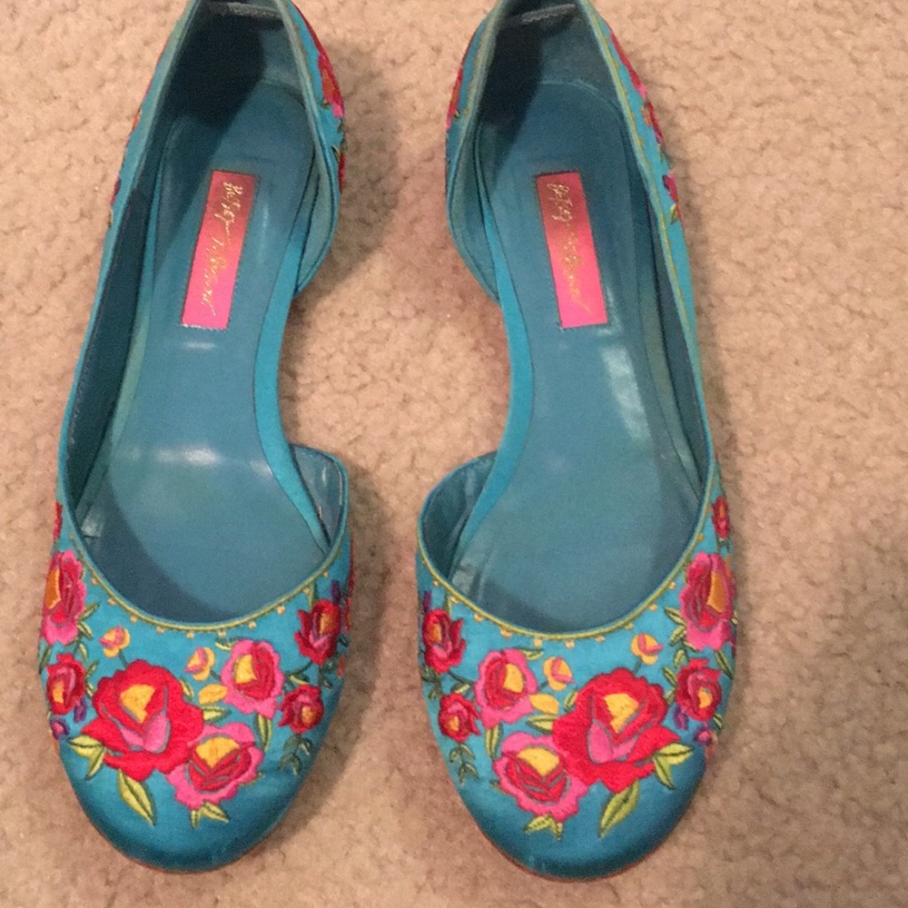 Betsy Johnson Flats